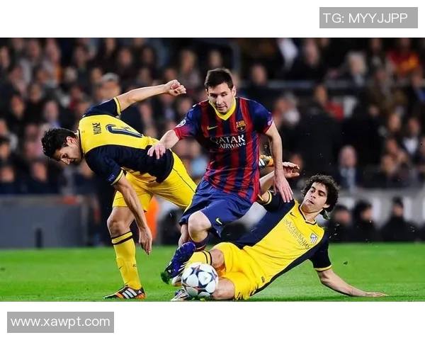 足球场上的经典时刻：梅西神奇突破 C 罗绝杀英格兰 梦幻进球永载史册