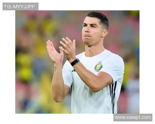 足球队服4号球星风采解析 穿上4号背后的传奇与荣耀